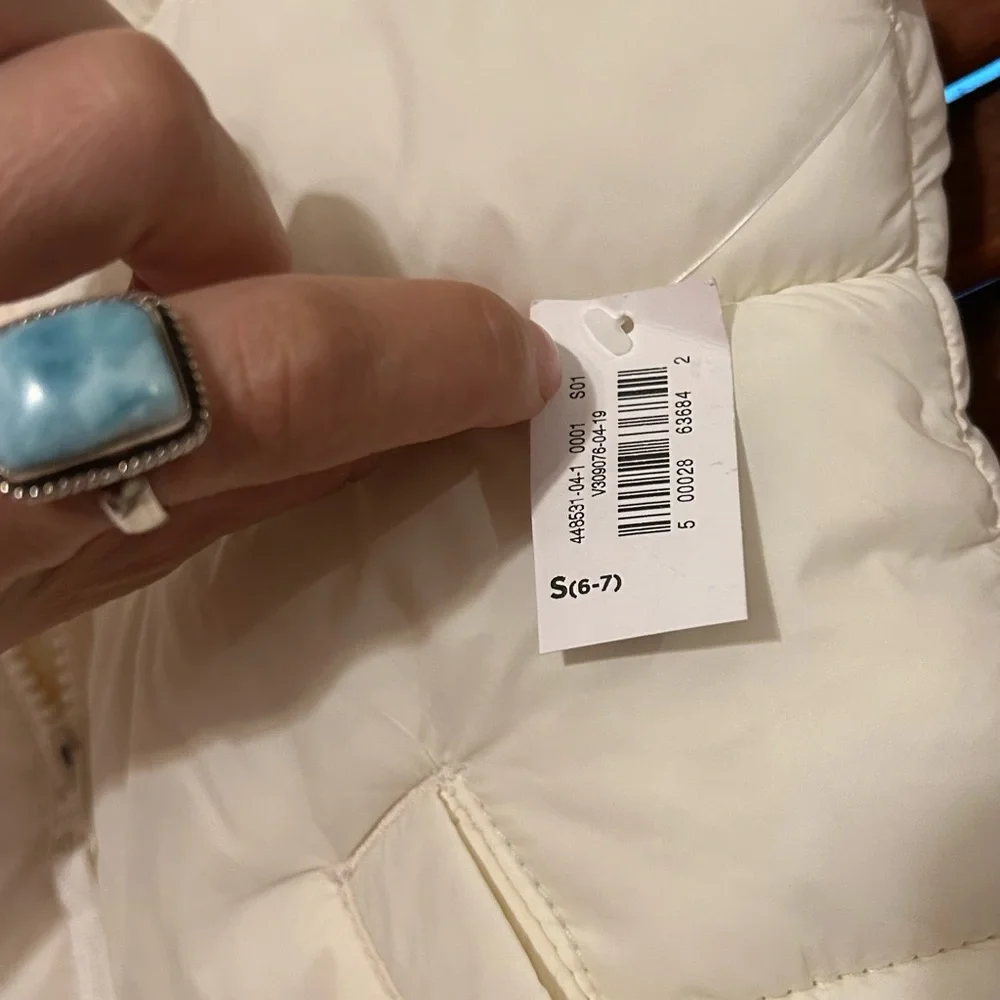 NWT OLD NAVY Cream Girls Winter Fleece Lined Puffy Vest Size S